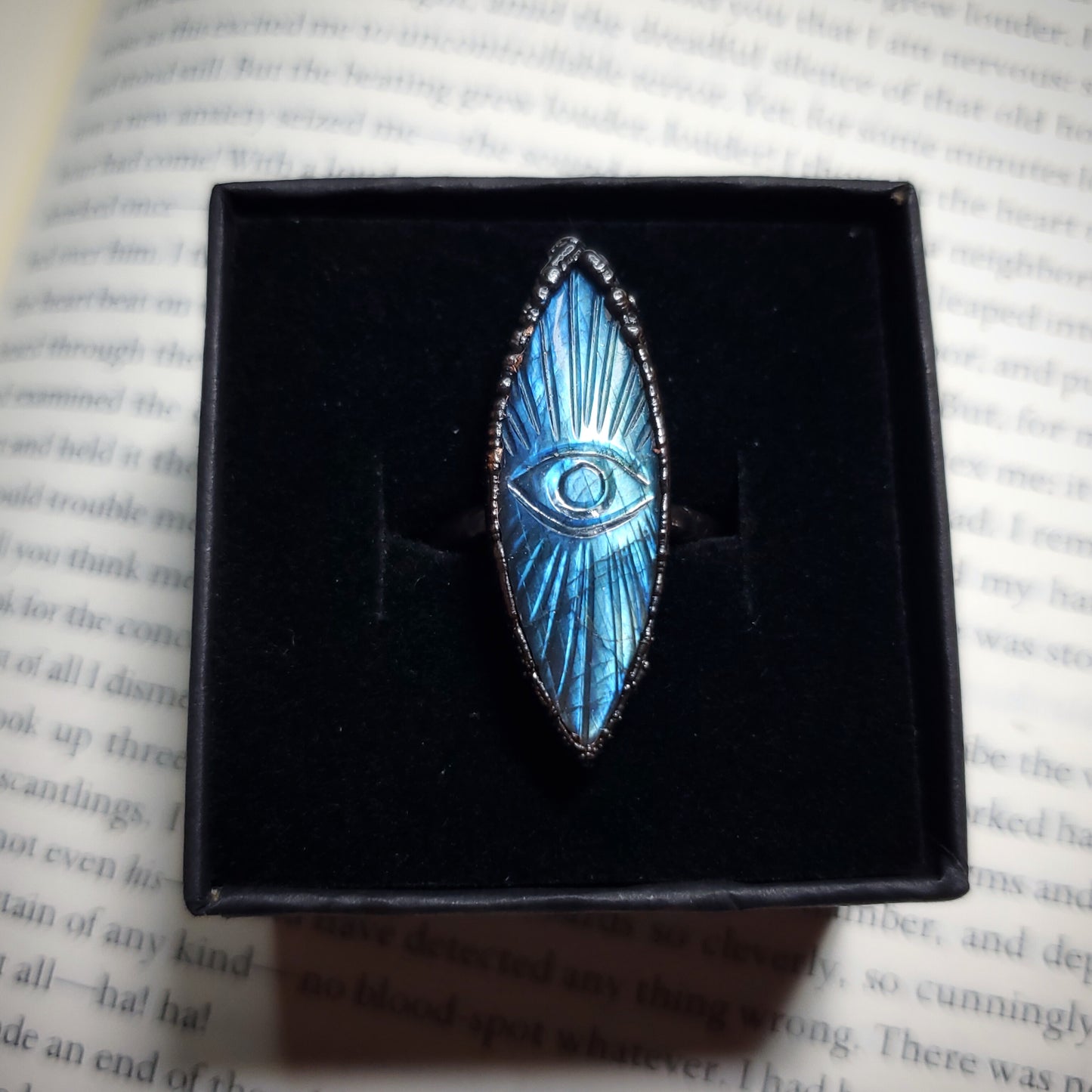 EVIL EYE COLLECTION - Labradorite Ring