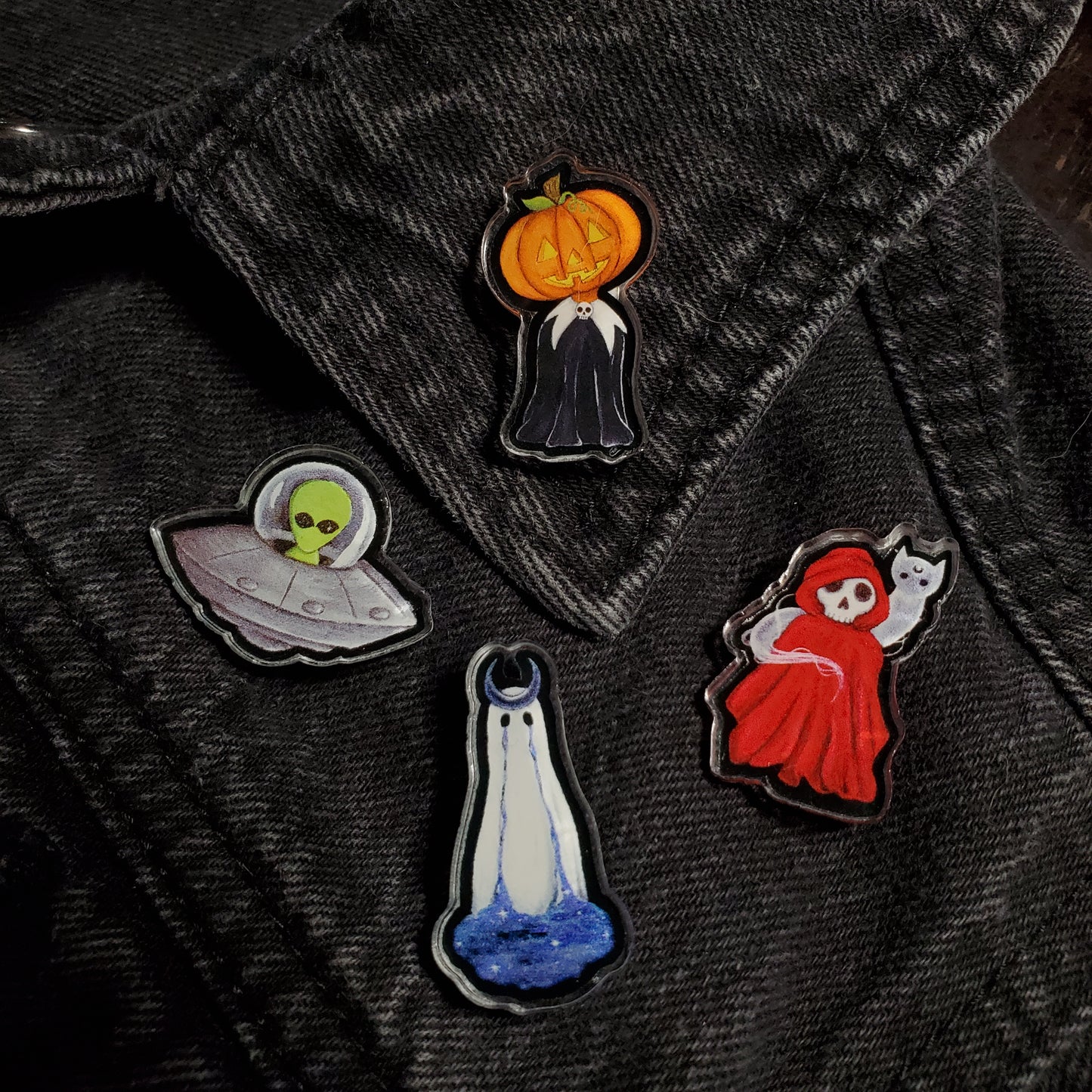 Geist Acrylic Pin
