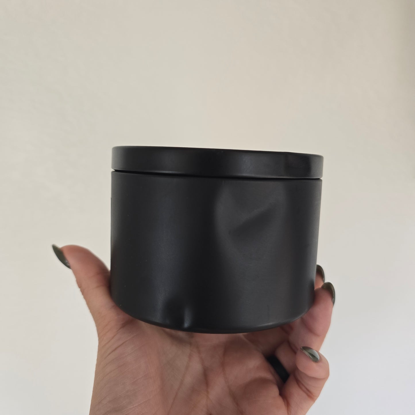 CLEARANCE- Dented 12oz Candles