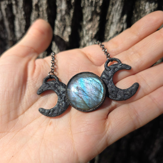 MOON - Labradorite Triple Moon Necklace