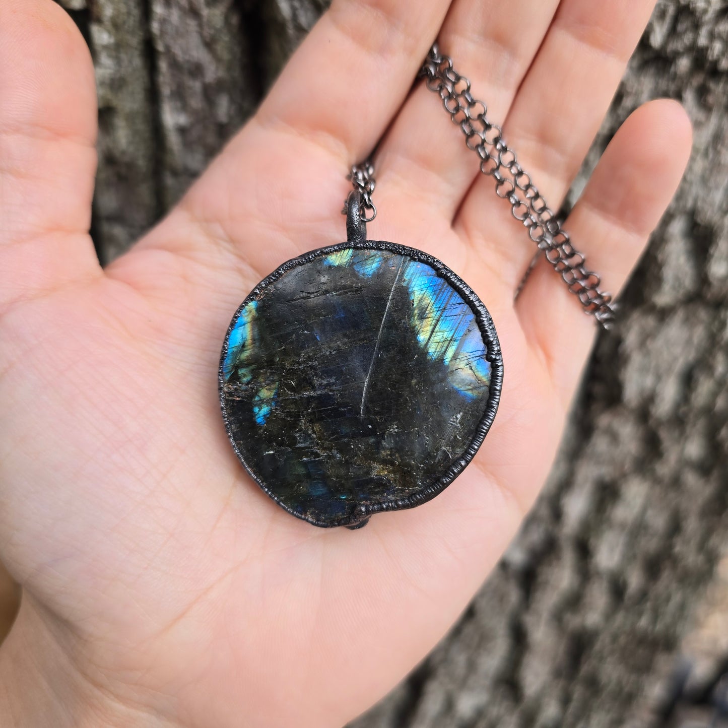 WEREWOLF- Carved Labradorite Wolf